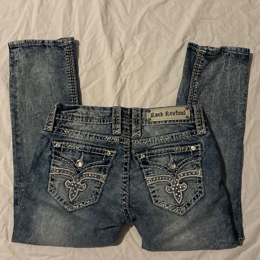 Rock Revival Low Rise Jillian Crop Capri Jeans Womens W25 Bling Embroidered Y2K